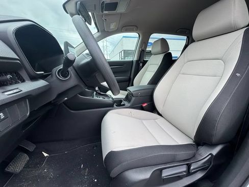 Used 2025 Honda CR-V LX image 13