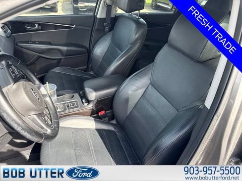 Used 2017 Kia Sorento EX w/ EX Advanced Touring Package FWD image 7