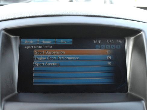 Used 2013 Buick Regal Premium image 24