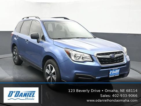 Used 2017 Subaru Forester 2.5i w/ Alloy Wheel Package AWD/4WD image 8