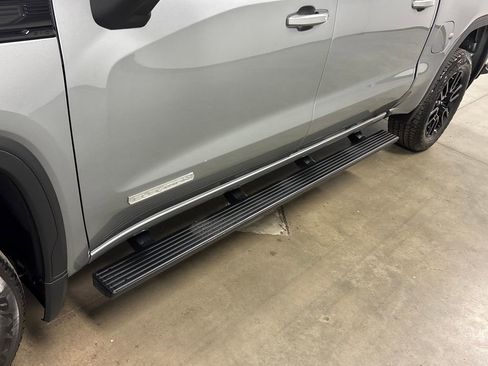 Certified 2024 GMC Sierra 1500 Elevation image 11