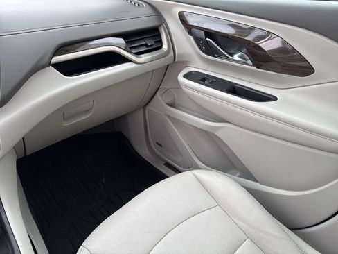 Used 2019 GMC Terrain Denali w/ LPO, 'HIT The Road' Package image 33