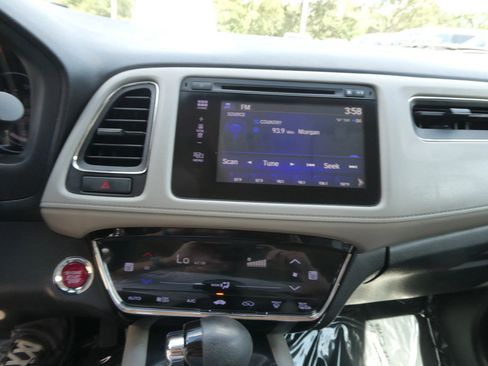 Used 2016 Honda HR-V EX image 21