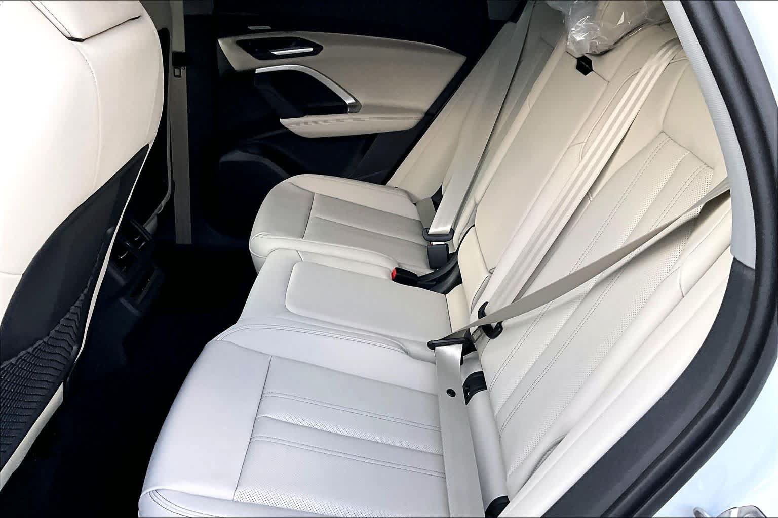 New 2026 Audi Q5 Premium Plus AWD/4WD image 17