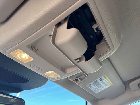 Used 2020 Ford Escape SEL FWD image 19