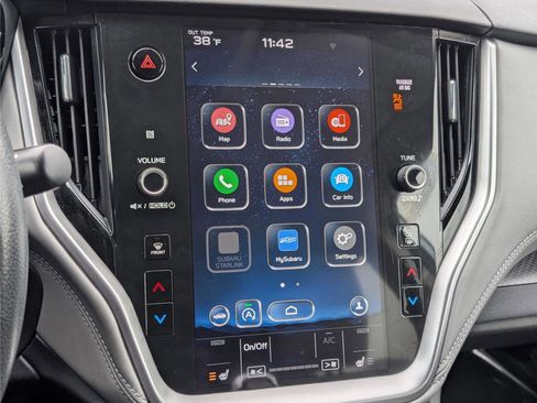 Used 2022 Subaru Outback Premium image 27