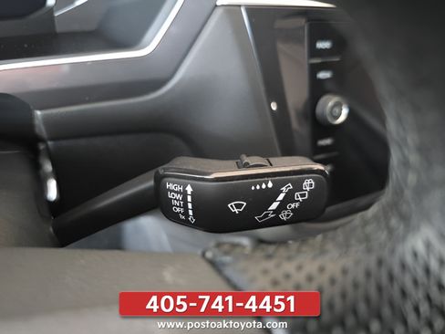 Used 2022 Volkswagen Tiguan SEL R-Line AWD/4WD image 19