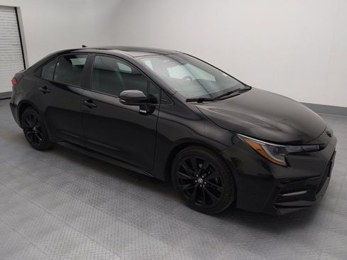 Used 2022 Toyota Corolla SE FWD image 11