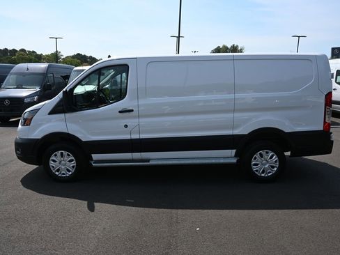 Used 2025 Ford Transit 250 Low Roof w/ Exterior Upgrade Package RWD image 3