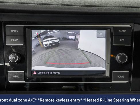 Used 2020 Volkswagen Jetta R-Line w/ R-Line Cold Weather Package image 9