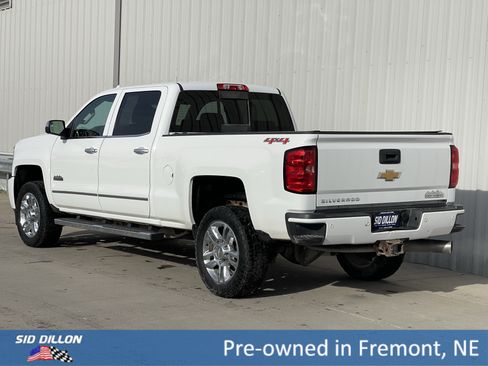 Used 2015 Chevrolet Silverado 2500 High Country w/ Duramax Plus Package image 5