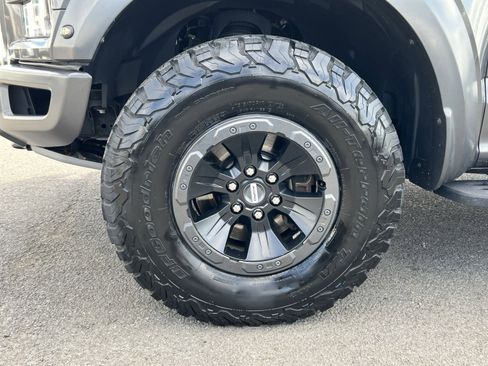Used 2018 Ford F150 Raptor w/ Equipment Group 802A Luxury AWD/4WD image 20