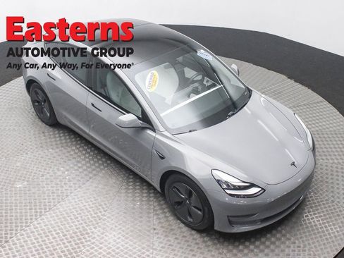 Used 2020 Tesla Model 3 Long Range image 3