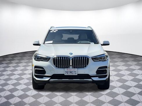 Used 2022 BMW X5 xDrive45e w/ Parking Assistance Package AWD/4WD image 5