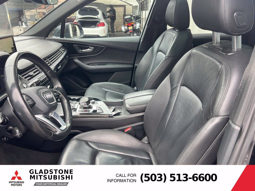 Used 2017 Audi Q7 3.0T Premium Plus AWD/4WD image 10