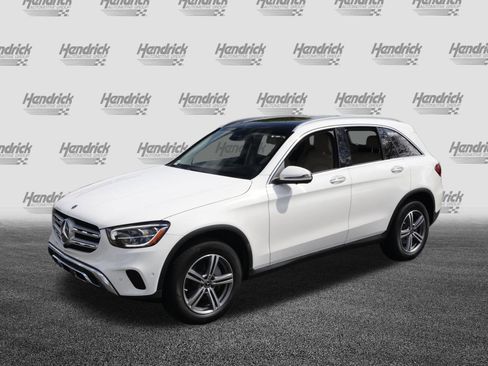 Used 2022 Mercedes-Benz GLC 300 image 5