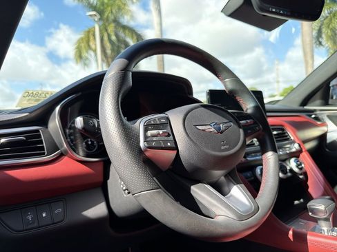 Used 2023 Genesis G70 2.0T w/ Sport Prestige Package image 20