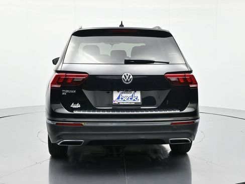 Used 2021 Volkswagen Tiguan SE image 6