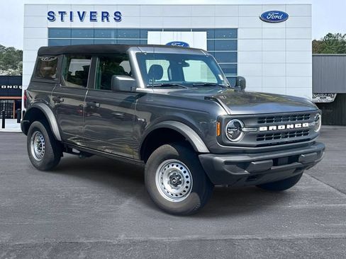Used 2025 Ford Bronco 4-Door AWD/4WD image 1