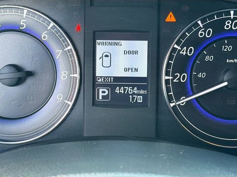 Used 2017 INFINITI QX50 Base w/ Deluxe Touring Package image 41