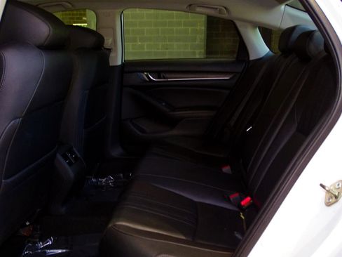 Used 2019 Honda Accord EX-L image 15