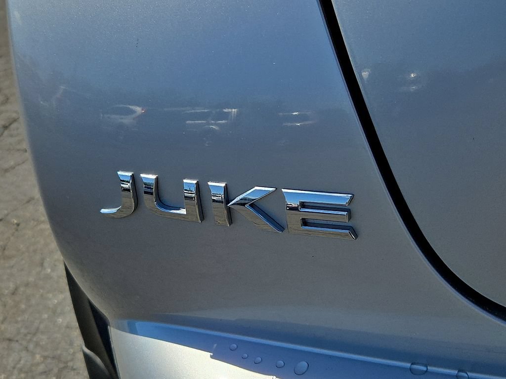 Used 2013 Nissan Juke SV AWD/4WD image 30