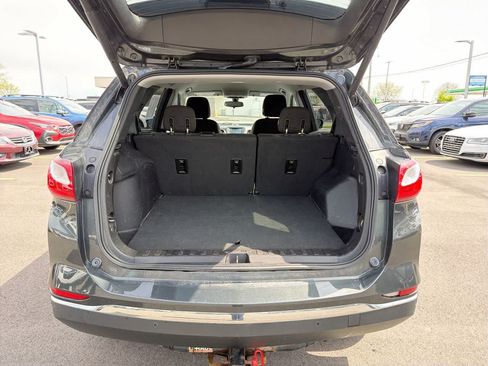 Used 2018 Chevrolet Equinox LT AWD/4WD image 35