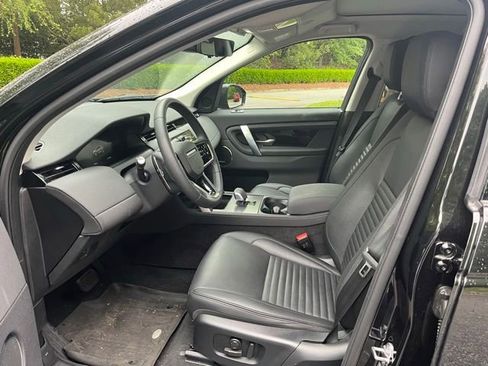 Certified 2025 Land Rover Discovery Sport S AWD/4WD image 5