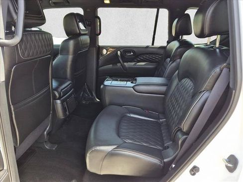 Used 2023 INFINITI QX80 Sensory w/ Cargo Package AWD/4WD image 19