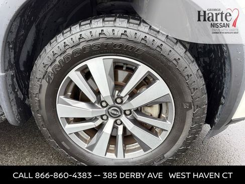 Certified 2023 Nissan Pathfinder SL w/ Lighting Package (N92) AWD/4WD image 33