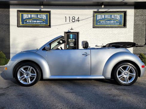 Used 2004 Volkswagen Beetle GLS image 3