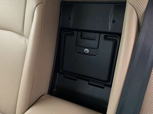 Used 2019 Lexus ES 350 w/ Premium Package FWD image 30
