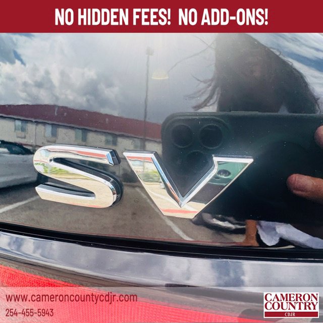 Used 2024 Nissan Sentra SV FWD image 9