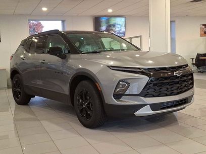 New 2025 Chevrolet Blazer LT w/ Midnight/Sport Edition