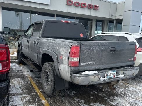 Used 2006 GMC Sierra 1500 SLT w/ Light Duty Power Package image 3