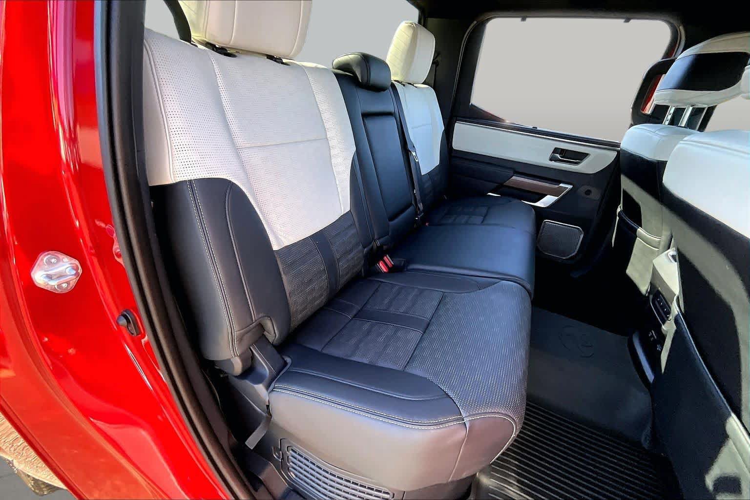 Certified 2025 Toyota Tundra Capstone AWD/4WD image 19