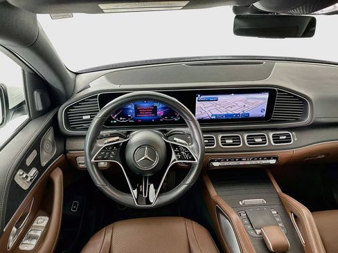 Used 2024 Mercedes-Benz GLE 350 4MATIC image 23