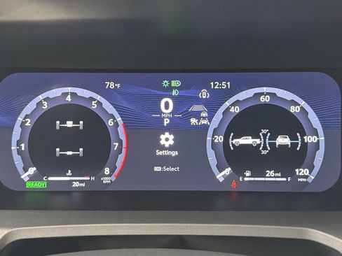 Used 2025 Toyota Tacoma TRD Off-Road image 28