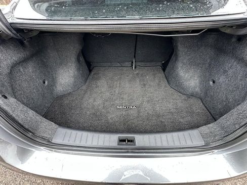 Used 2019 Ford Fiesta SE image 10