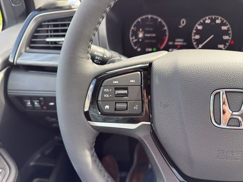 New 2026 Honda Odyssey Elite image 28