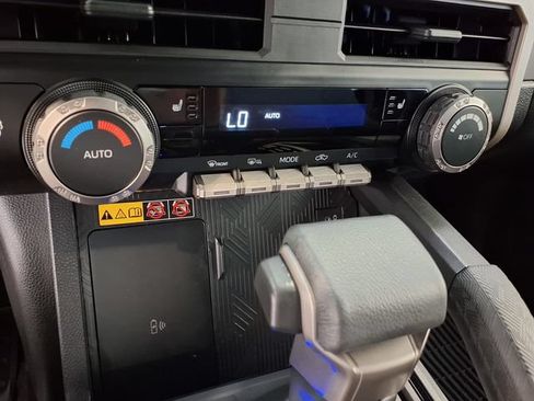 Used 2024 Toyota Tacoma SR5 AWD/4WD image 14