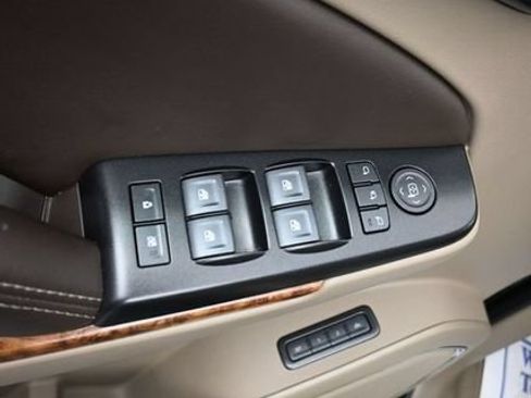 Used 2020 Chevrolet Tahoe Premier RWD image 13