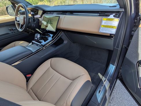 New 2026 Land Rover Range Rover Sport Dynamic SE image 29