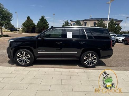 Used 2019 GMC Yukon Denali w/ Denali Ultimate Package AWD/4WD image 8