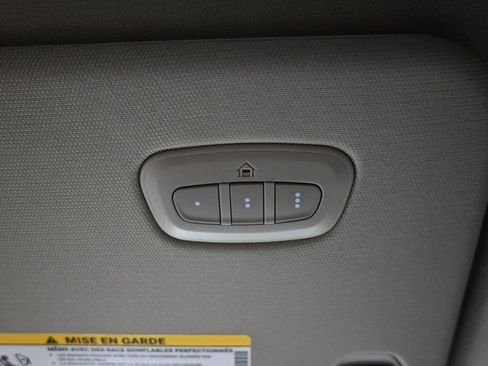 Used 2022 RAM 1500 Laramie AWD/4WD image 41