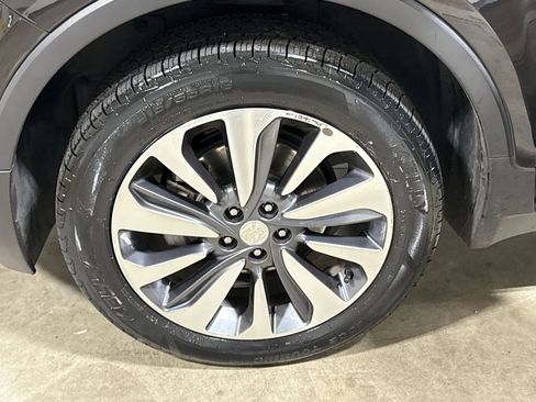 Used 2022 Buick Encore Preferred w/ Safety Package image 25