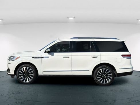 Used 2023 Lincoln Navigator Black Label AWD/4WD image 4