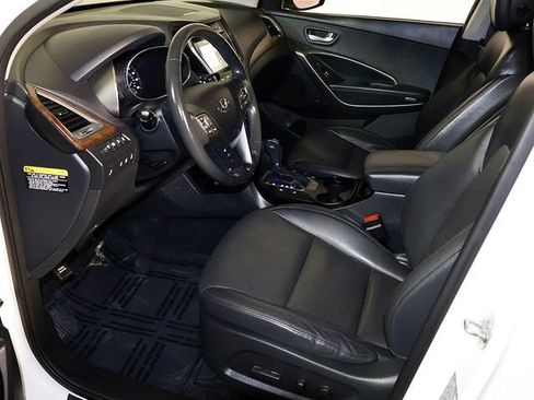 Used 2018 Hyundai Santa Fe Limited AWD/4WD image 12