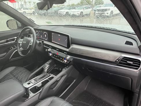 Used 2025 Kia Telluride SX Prestige X-Pro AWD/4WD image 14