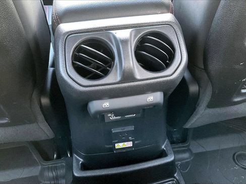 Used 2025 Jeep Wrangler Unlimited Rubicon w/ Safety Group AWD/4WD image 16